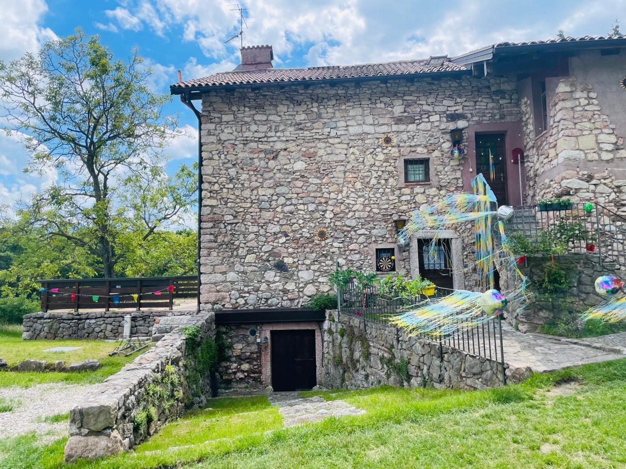 Maso Mandrea Barbara Apartment Exterior photo